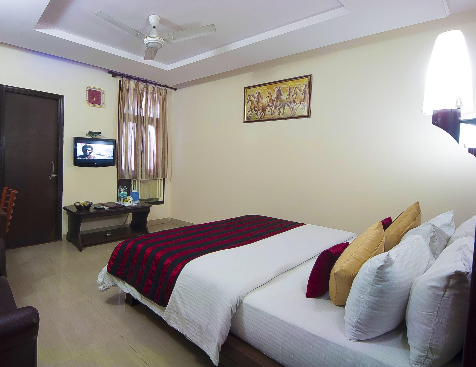 Airport Hotel Vishal Residency New Delhi Buitenkant foto